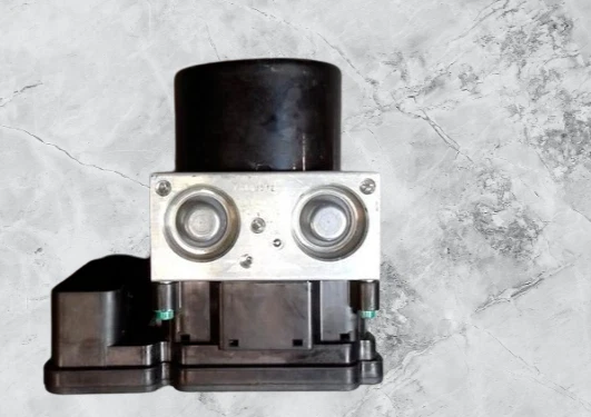 Bomba de freio antibloqueio Volkswagen Beetle 2012-2013 ID 5C0614517BBEF fabricante de equipamento original - Imagem 1 de 1