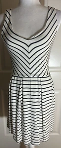 Tart Dress Striped Sleeveless Fitted Soft Stretchy Women S Small - Picture 1 of 9