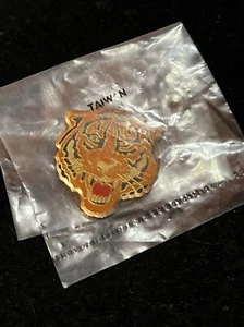 Vintage Orange Tiger Head Lapel Pin Head Face Big Cat 25-1 - Bild 1 von 5