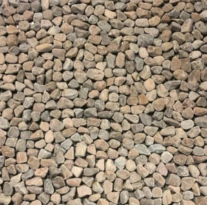 Piedra de remodelación de azulejos de ducha micro guijarros marrón topo 12x12 (1 azulejo) T-12 - Imagen 1 de 4