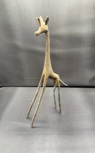 "Figura de escultura de jirafa de latón macizo hecha a mano africana MCM 9-1/2"" de colección" - Imagen 1 de 6