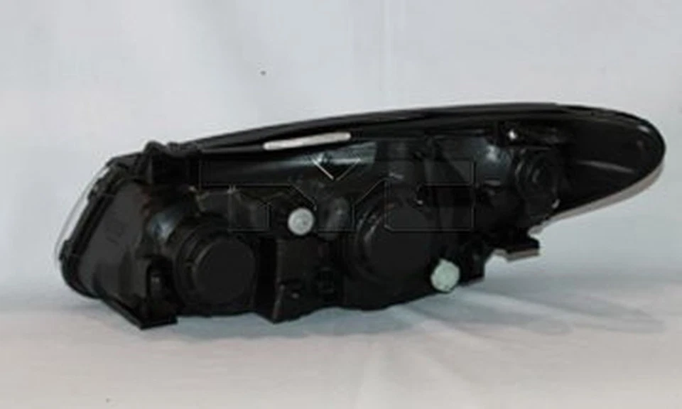 Conjunto de faros TYC 20-6811-00-9 para Hyundai Elantra 07-09 Foto 1 de 4