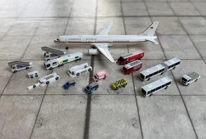 pour Herpa Wings 1:500 GSE Set 15x petits véhicules divers / accessoires aéroport - Photo 1/13