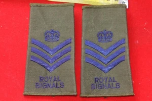 BRITISH ARMY PAIR SLIP ON EPAULETTE RANK SLIDE'S ROYAL SIGNALS STAFF SERGEANT OD - Picture 1 of 1