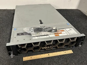 Dell PowerEdge R740 Server W 2x Intel Xeon Gold 6136 @ 3.00GHz & 64GB RAM w/Cord - Picture 1 of 6