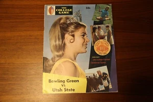 1969 Bowling Green vs. Utah State Program College Football NCAA Pretty Girl - Picture 1 of 11