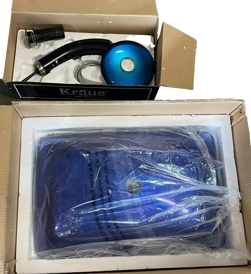 Grifo rectangular para fregadero y cascada de vidrio Kraus Irruption azul cromado Foto 1 de 2