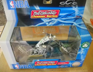 Boston Celtics Ertl Chopper Series Maßstab 1:18 Occ Custom NBA Neu in OVP - Bild 1 von 9