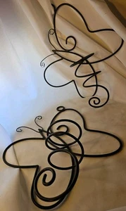 Set of 2 Metal Butterfly Wall Hanger (Vase or Wine Bottle Holder) - Picture 1 of 4