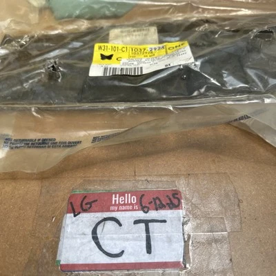 Almohadilla de parachoques trasero lado pasajero GM 10372928 genuina Foto 1 de 3