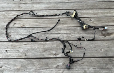 Arnés de cableado de escotilla puerta trasera GMC Chevy 2007-2014 Yukon Tahoe 15856558 Foto 1 de 4