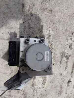 2016 BUICK ENCORE ABS ANTI-LOCK BRAKE PUMP ASSEMBLY  - Image 1 of 3