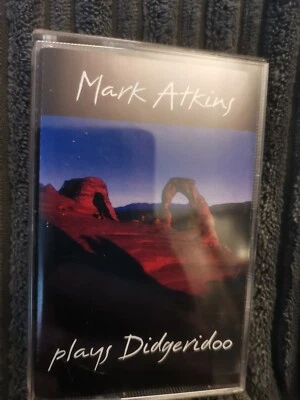 Mark Atkins Plays Didgeridoo (Cassette Tape) Foto 1 de 2
