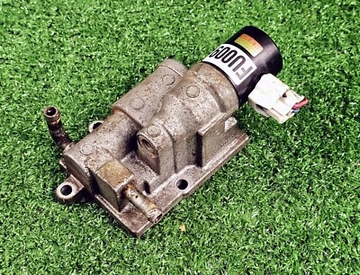 Válvula de control de aire de ralentí de inyección de combustible Mazda Millenia 1995-2000 2,5 L KL4720660 Foto 1 de 4