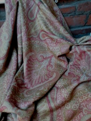 Panel de tela de lana excéntrico DU3 de paisley duquesa De le Cuona 240x150 cm Foto 1 de 4