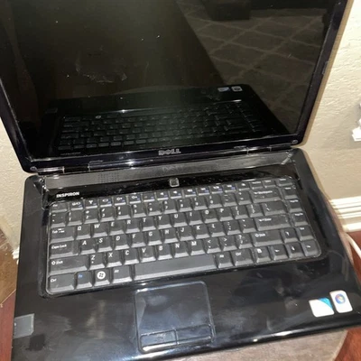 Laptop Dell Inspiron 1545 15", Intel Pentium con cargador, sin disco duro Foto 1 de 4