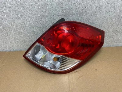 2008 2009 2010 Saturn Vue Right Passenger Rh Tail Light Side Oem V0939 DW - Image 1 of 4
