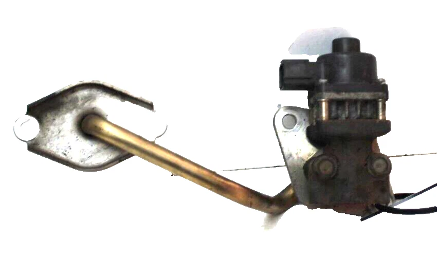 2008-14 SUBARU TRIBECA EGR VÁLVULA COM TUBO 3.6L FABRICANTE DE EQUIPAMENTO ORIGINAL P/N 14726AA110 14710AA710 - Imagem 1 de 4