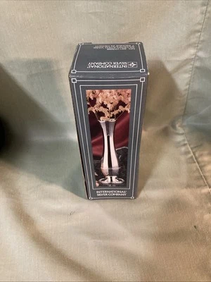 Jarrones BOGO-2- International Silver Company 7" plateados 1991 NUEVO Foto 1 de 4