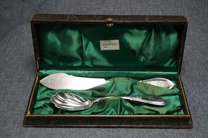 Weiß STERLINGSILBER ITALIENISCHES Muster ZUCKERLÖFFEL und BUTTERMESSER - VERPACKTES SET - Bild 1 von 8