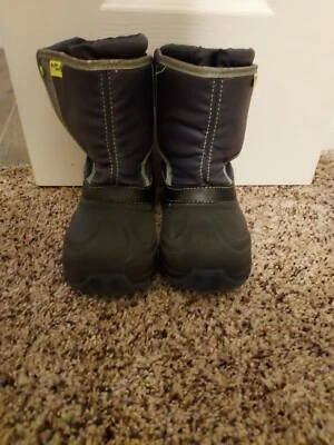 Botas de nieve de invierno Western Chief para niños talla 11(30). Foto 1 de 4