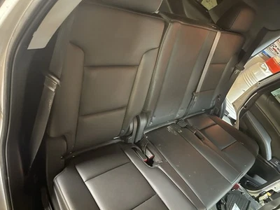 Chevrolet Tahoe Police 2015-2020 segunda fila 60/40 asiento de banco dividido, negro azabache - OEM Foto 1 de 2