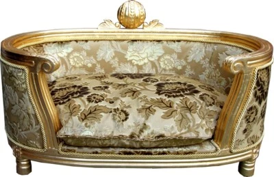 Pompöös by Casa Padrino Luxury Baroque Dog & Cat Bed Gold by Harald Glööckler - Image 1 of 2