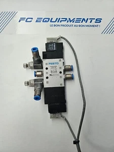 Festo CPE14-M1BH-5/3G-1/8 Universal Valve - Imagen 1 de 1