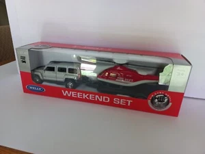 DIE CAST MODEL CAR SILVER HUMMER SUN ROOF&METAL HELICOPTER 1:37 SCALE NEW IN BOX - Picture 1 of 9