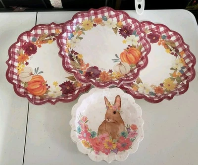 Lote de platos surtidos de papelería Pioneer Woman Foto 1 de 4