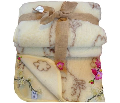 Sheep Dreams Schafwolldecke 100% Merino Schurwolle (Schafcreme,100cm x 200cm) - Bild 1 von 3