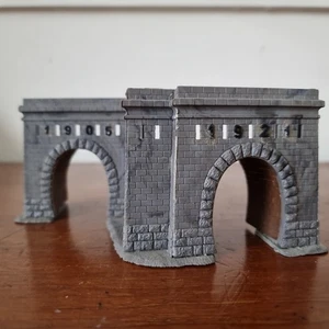N Gauge Pola N270 Tunnel Portal - Picture 1 of 10