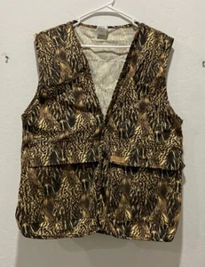 NWOT Feather Flage Camo Duck Hunting Vest Size S/M Button Front Padded Shoulder  - Picture 1 of 7