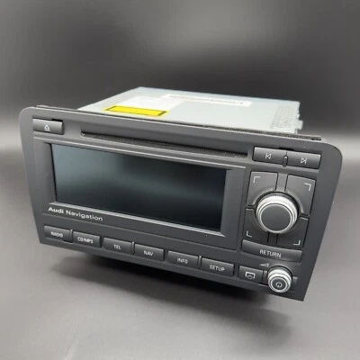 Navigation Autoradio Doppel Din CD Radio Audi A3 S3 8P 8P0035192 P mit CODE - Bild 1 von 3
