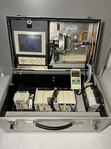 Omron NT30C-ST141 + R88D-UP02HA + R88A-PR02U + CQM1-CPU43-E + B7A-R6F31 + E3S-CL - Picture 1 of 11