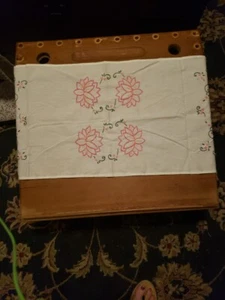 Vintage Handmade Linen CROSS STITCH EMBROIDERY ROSE PINK Runner - Picture 1 of 7