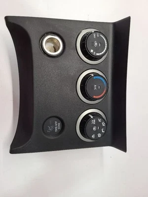 Nissan Rogue 2008-2010 control de temperatura   Foto 1 de 4