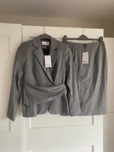 The Fold London Womens Suit Set UK Size 10 *New With Tags* - Picture 1 of 5