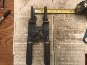 Cadweld 2” Mold Clamp - Picture 1 of 7