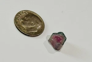 4 kt rohe Wassermelone Turmalin grober Kristall Edelstein Präparat rosa grün zweifarbig - Bild 1 von 6