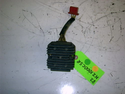 RECTIFICADOR KAWASAKI 82 KZ1000 CSR USADO  Foto 1 de 1