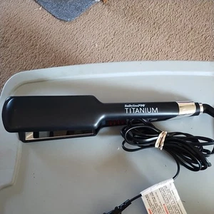BaByliss PRO Titanium Model BT134T Black 2 inch Straightening Flat Iron - Picture 1 of 10