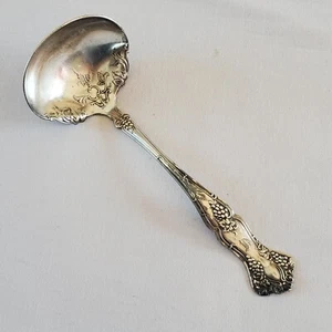 1847 Rogers Bros VINTAGE GRAPE Silverplate Gravy Ladle Mono - Picture 1 of 6