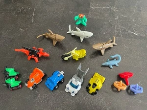 16 Various Kinder Joy Surprise Egg Toy Lot - Picture 1 of 8