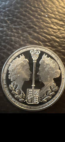 2022 *Very Rare* PLATINUM JUBILEE SILVER PROOF HALF CROWN COIN, CASED Cover