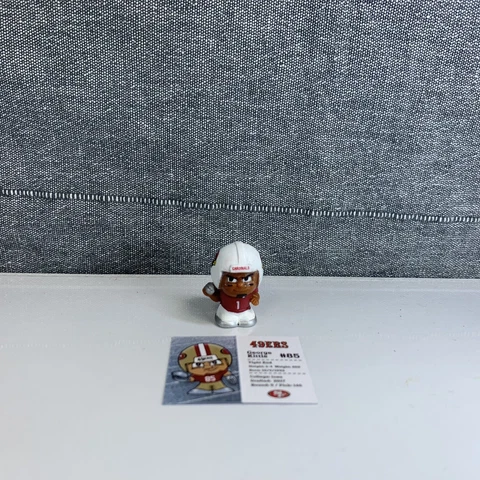 NFL TeenyMates Football Platinum Superstar George Kittle 49ers 85 Pocket Profile Cover