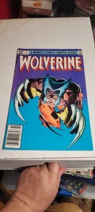 Wolverine #2 Newsstand Variant (Marvel Comics October 1982) - Picture 1 of 7