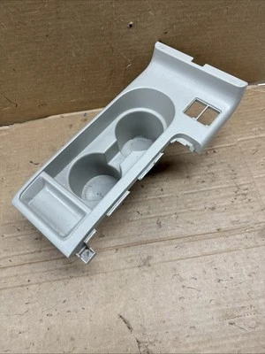 Subaru Impreza 2008 2009 2010 2011 consola central portavasos reposavasos arranque eléctrico B131 Foto 1 de 4