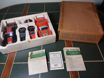 Coches de radiocontrol Galoob vintage a batería Porsche y caja original 915 sin probar Foto 1 de 4