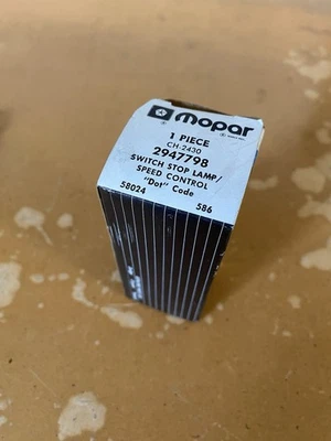 Interruptor de control de velocidad de lámpara de parada Dodge Plymouth Chrysler 1970-1976 # 2947798 nuevo de stock Foto 1 de 4